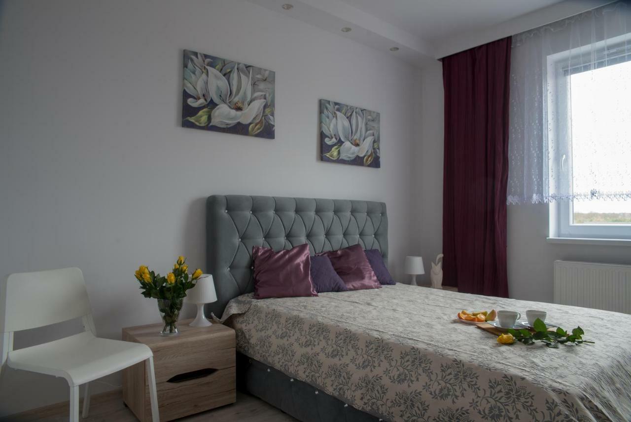 Rowna Apartment